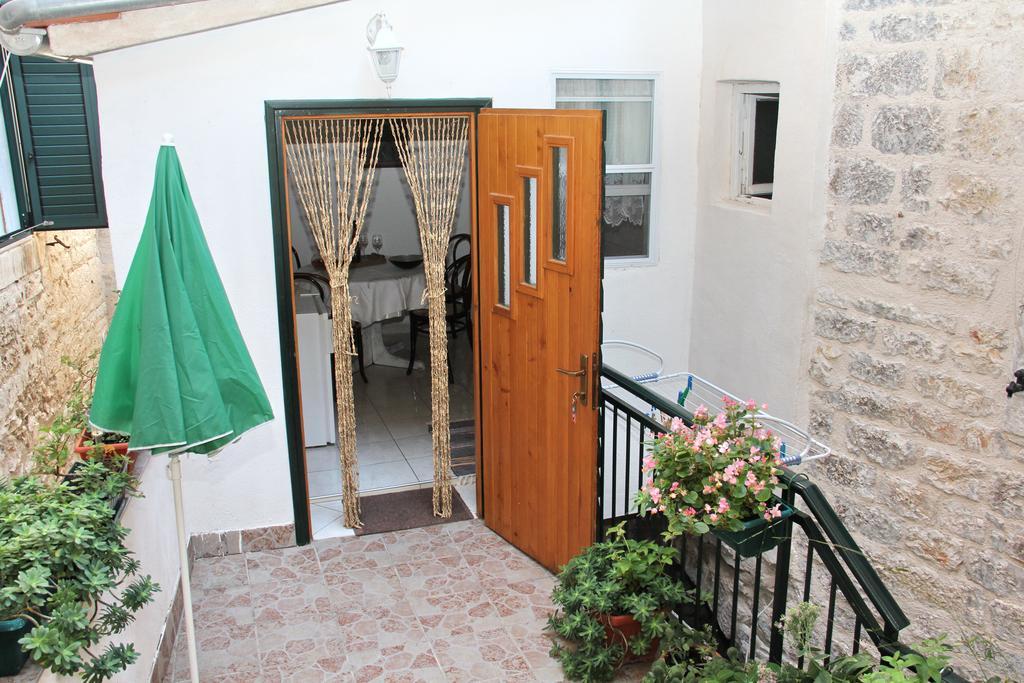 Apartments Andrea Шибеник Экстерьер фото